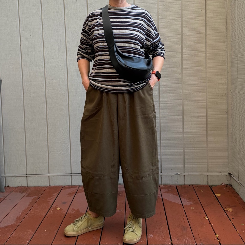 Japanese/Korean Earth tone street style Outfit - Top + Wide pants+ Birkenstock